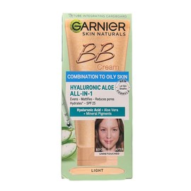 Garnier- Crema BB ligera todo en 1 con aloe hialurónico para pieles mixtas a grasas de Skin Naturals, 50 ml
