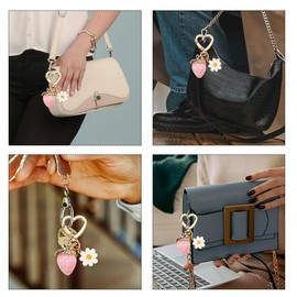 Strawberry Keychain for Girls Backpacks Bag Charms Accessories Strawberry Themd Gifts Heart Flower Key Chains Women Strawberry Lover Cute Aesthetic Keychains for Purse Handbags Car Keys