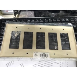 GFI 5 OUTLET ELECTRICAL DECORATOR SWITCH OR  GFI COVER IVORY