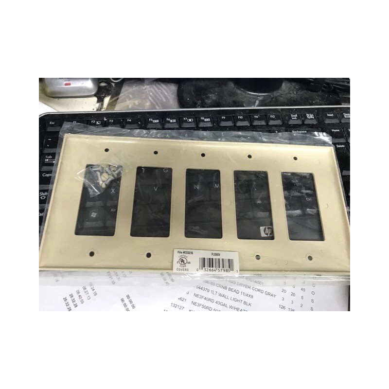 GFI 5 OUTLET ELECTRICAL DECORATOR SWITCH OR GFI COVER IVORY