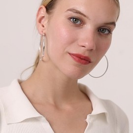 LOUMILEO Hoop Earrings 925 Silver Hypoallergenic Sterling Silver Hoop Earrings Lightweight Large Silver Hoop Earrings for Women 30/40/50/60/65/70 mm, Sterling silver, No Gemstone