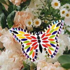 Yoption Petal Mosaic Tiles for Crafts, 500g Flower Leaf Ceramic Mosaic Tiles Pieces for Mosaic Craft Supplies, DIY Mosaic Outdoor Decor (Mix 8 Colors)