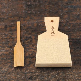 Traditional Japanese grater for wasabi and ginger (bamboo brush, large grater)