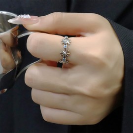 Dainty Blue CZ Daisy Flower Statement Ring for Women Silver Plated Adjustable Expandable Crystal Sunflower Open Wrap Finger Rings Comfort Fit Elegant Wedding Anniversary Jewelry Gift