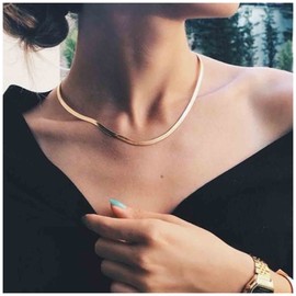 Yheakne Punk Snake Chain Necklace Gold Herringbone Chain Choker Necklace Short Clavicle Necklace Flat Chunky Necklace Jewelry for Women and Girls