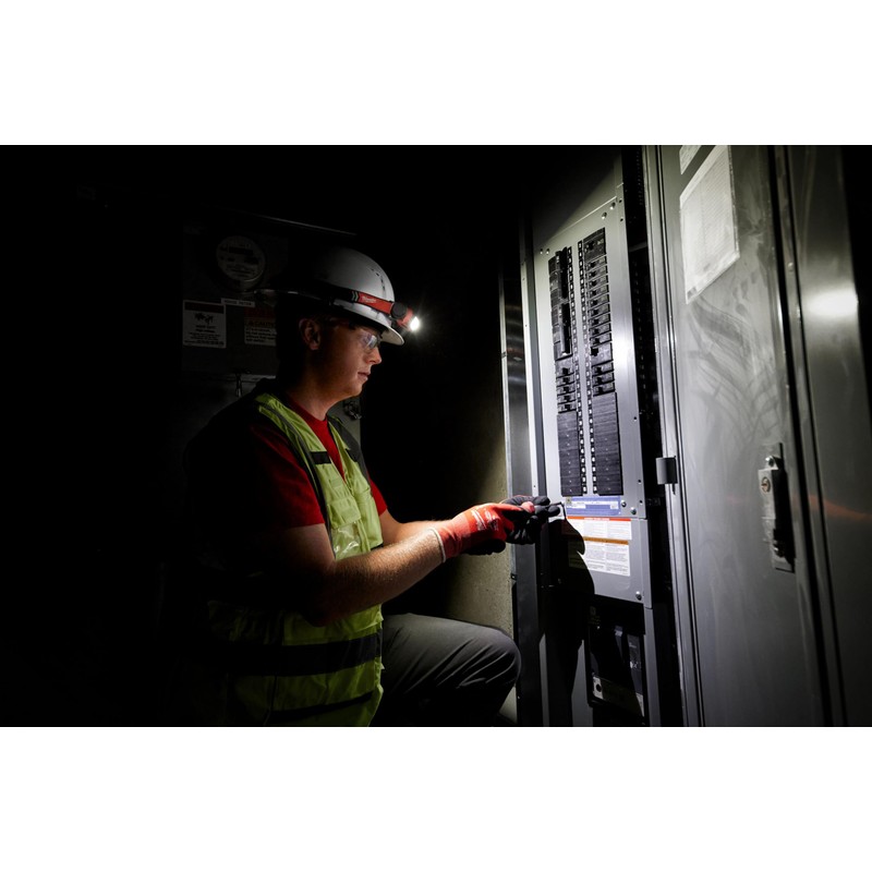 Milwaukee Electric - REDLITHIUM. USB Hard HAT HEADLAMP