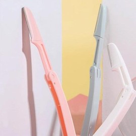 Foldable, Easy, and Safe Eyebrow Grooming, Waxing, and Design Eyebrow Razor Set / 접이식 간편 안전 눈썹정리 왁싱 디자인 눈썹칼 세트