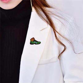 KAZUP Multicolour Pin Badge - Hiking Boots Brooches Outdoor Forest Adventure Enamel Pin Badges Mountain Climbing Adventure Enthusiasts Accessories