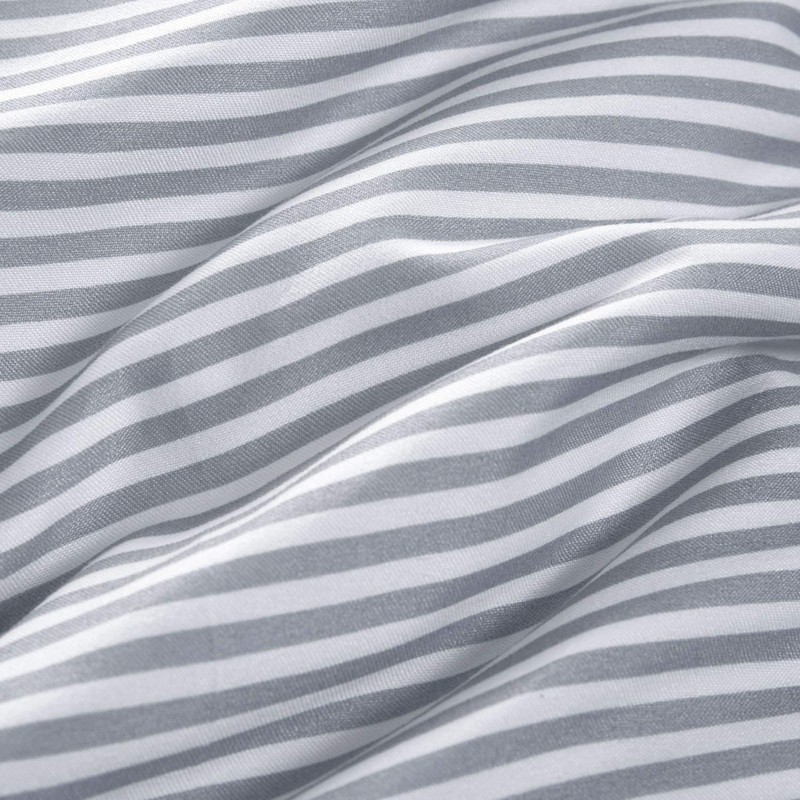 Wake In Cloud - Gray White Striped Comforter Set, Grey