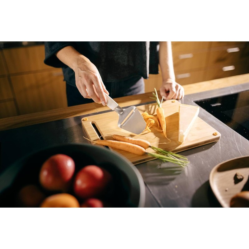 Fiskars 1014412 Hand Grater Fine Dimensions 32 x 8 cm