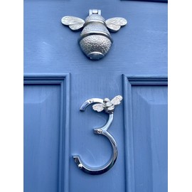 Silver Brass bee House Number with Bee design | 5 inch Modern Door Sign Numbers Signs Plaques | Street Home Address Numerals (4)