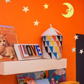 Luminous Large Moon Wall Decal for Kids' Room Decoration Glow-in-the-Dark 20ea