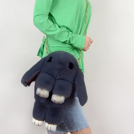 Women Rabbit Shoulder Bag Cute Fluffy Shoulder Bag Soft Plush Cross Bag Cartoon Furry Rabbit Messenger Bag Ladies Bunny Animal Messenger Bag Detachable Chain Strap Sling Bag Coin Purse