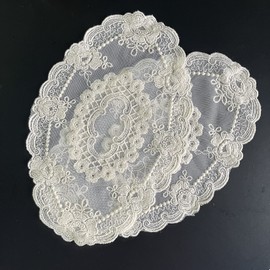 2pcs Retro lace Placemats, French Exquisite Flower Embroidered Table mat, Vintage Cup mat vase mat for Home Decoration, Off-White (7"x10.6")