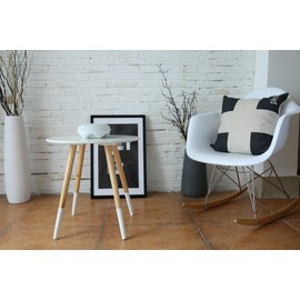 ARTIX Incandescent Pod Lamp, Motion-Activated Desk Lamp, White Satin-Finish with USB Charging Ports and Smart Eye Protecting Technology with No-Touch Dimming Ability