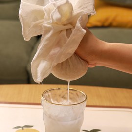 Leo's Home Set of 10 Washed Muslin Cloths for Straining, 100% Unbleached Organic Cotton Cheesecloth for Cooking, Baking，DIY Cloths, Reusable,32"x32", Natural Color