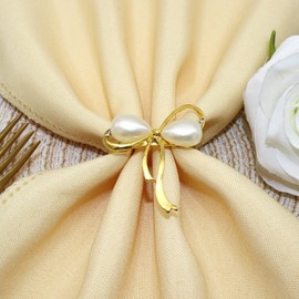 Davifina 8Pcs Bow Napkin Rings Gold Napkin Holder Ring White Pearl Napkin Buckle for Wedding Dinner Holiday Party Dinning Table Setting Home Decor (8, Gold)