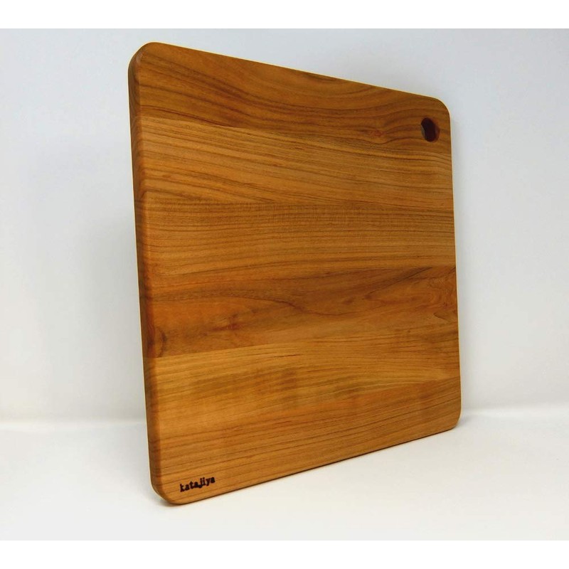 katajiya Wooden Cutting Board, Japanese Yamazakura, Solid Wood, Medium Size