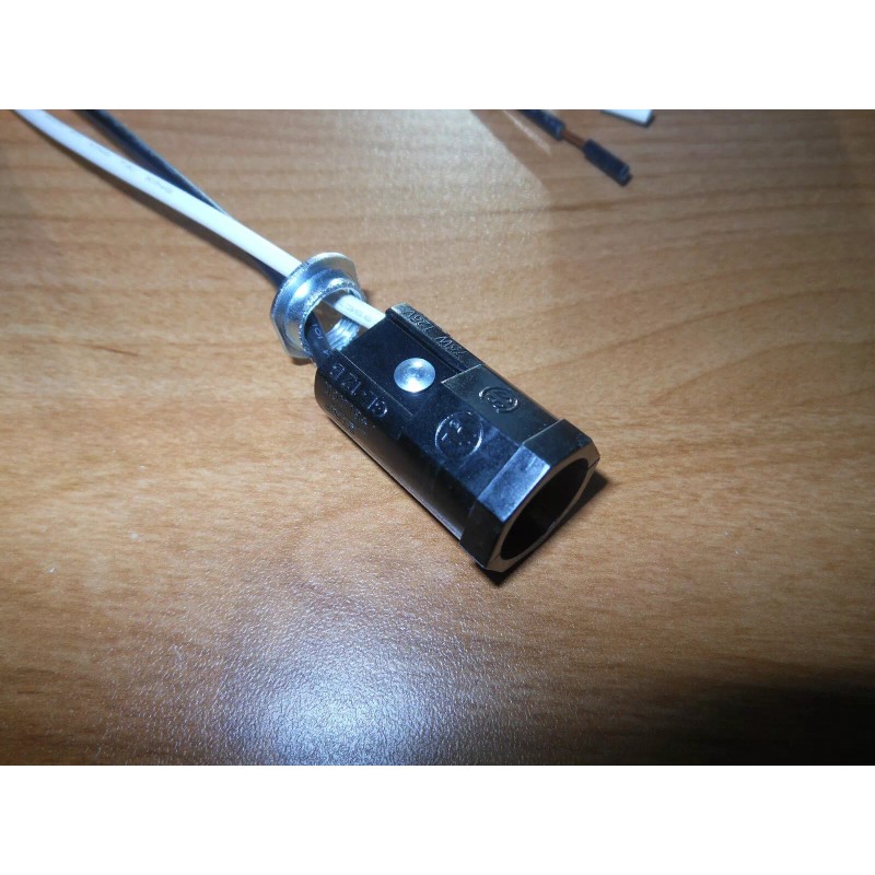 New CB Pigtail Sockets Candelabra E12 Lamp Sockets By ADL