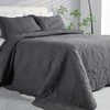 EVENHUG Oversized King Quilt California King Size Lightweight Bedding Set