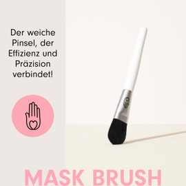 HelloBody Mask Brush - Professional Mask Brush for Precise Application - Vegan Mask Brush with Synthetic Fibre Bristles and Wooden Handle