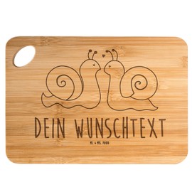 Mr. & Mrs. Panda Personalisiertes Schneidebrett Schnecken Liebe - Personalisierte Geschenke, verliebt, Partner, Pärchen, Holzbrettchen mit Namen,
