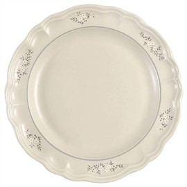 Pfaltzgraff Heirloom Dinner Plate