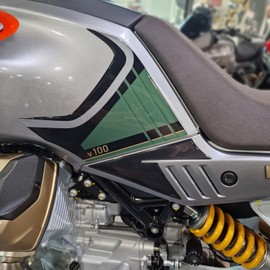 Resin Bike Motorcycle 3D Stickers Compatible with Moto Guzzi V100 Mandello 2023 Metal Green 2121. Fuel Tank Side Protections from Bumps and Scratches. Resin Stickers Gadget Moto