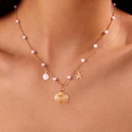 Seashell Charm Necklace for Women Starfish Conch Pendant Pearl Necklaces Trendy Beach Jewelry for Vacation