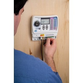 Rain Bird SST900IN Simple-to-Set Indoor Sprinkler/Irrigation System Timer/Controller, 9-Zone/Station (This New/Improved Model Replaces SST900I)