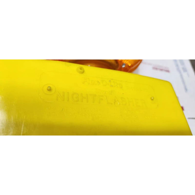 Flex-O-Lite FlexOLite Signal Night Flasher Amber Barricade Construction Light NEW