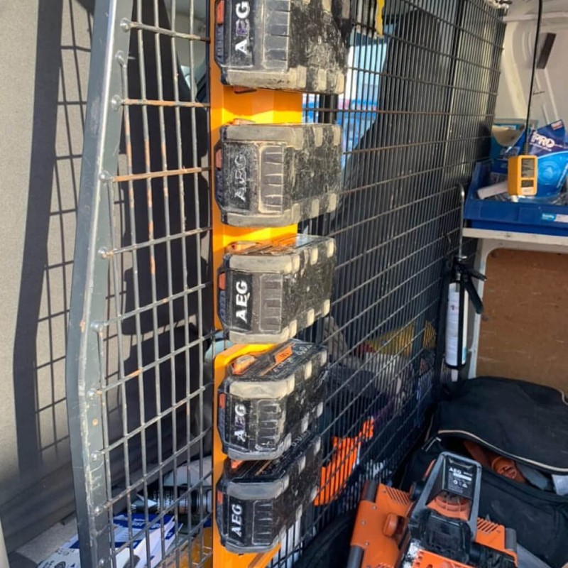 48 Tools 4-Battery Wall Mount Holder for Ridgid 18V –