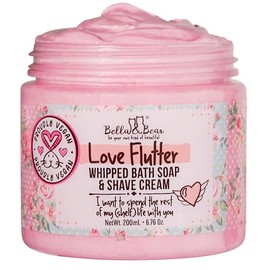 Bella and Bear Jabón De Baño Y Crema De Afeitar Batida Bella & Bear Love Flutter - Gel De Ducha Para Mujeres Y Niñas - Alternativa Perfecta Al Jabón E