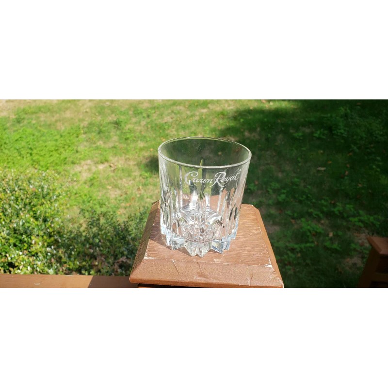 Crown Royal Crystal Cut "Sunburst" Whisky Wine Rocks Glass Logo