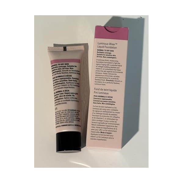 MK Time Wise Bronze 4 Luminous Wear Liquid Foundation