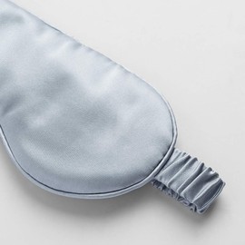 YANSER Luxury Silk Eye Mask 100% Mulberry Silk Sleep Mask | Anti-Aging/Skin Care | 6 Colors | Ultra Soft,Light &Comfy | Travel Bag | Gift Package| Blindfold (Carolina Blue)