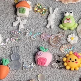 (GetIn5Days)Mix of Goods, charms for DIY crafting - Specification: Small