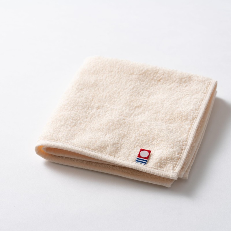 Imabari Towel Egg Panda Handkerchief Towel, Nestling, 9.8 x 9.8