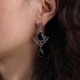 Aneneiceera Vintage Black Crystal Teardrop Earrings Oval Onyx Dangle Earrings Silver Waterdrop Onyx Earrings Punk Black Gemstone Earrings Jewelry for Women