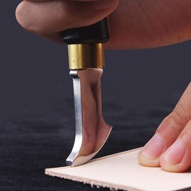 MAGT Leather Edge Creaser, Leather Edging Tool Stainless Steel Blade Leather Edge Cutter Wooden Handle Leather Edge Scratching Leather Craft Tool (2.5 mm)