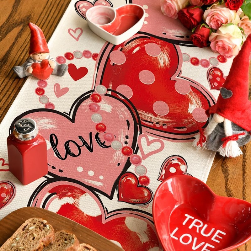 Artoid Mode Love Red Pink Heart Valentine's Day Table Runner,