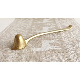 BSTGIFTS Candle Snuffer - Candle Fire Extinguisher Cutter - Candle Accessory Long Handle Candle Stopper，Candle Cover Tool (Classic Snuff)