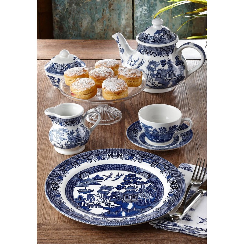 Churchill Blue Wollow 4 Teacup and 4 Saucer Set, Made