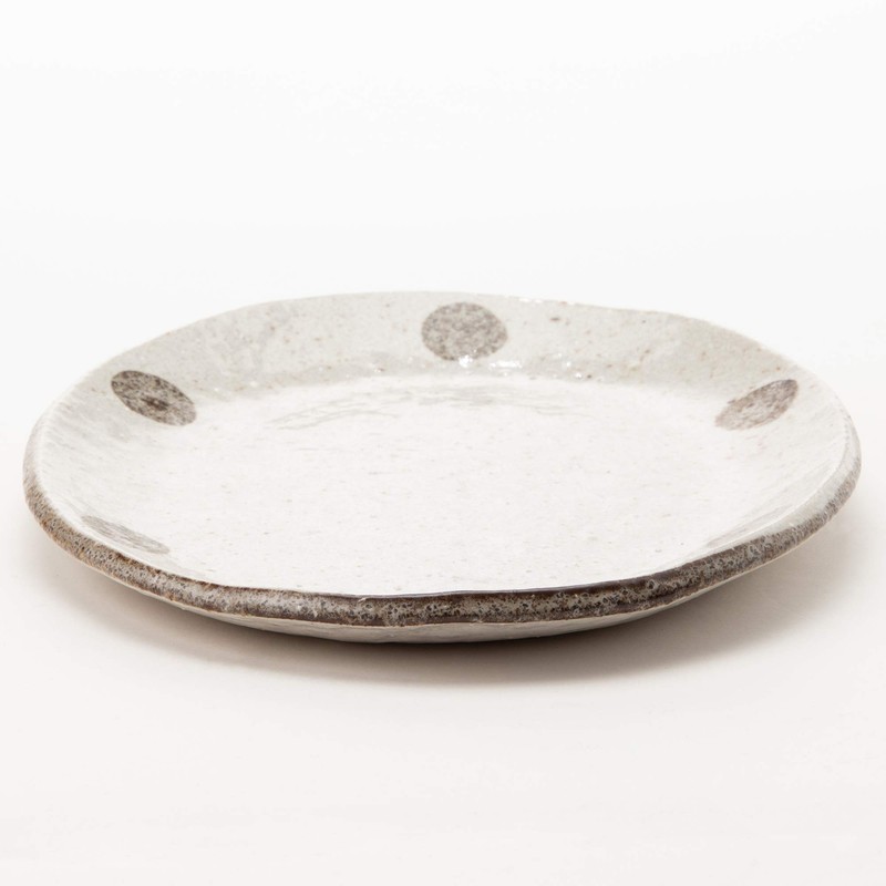 Mino Ware K52025 White Karatsu Oval Plate with Polka Dots