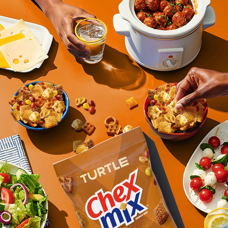 Chex Mix Indulgent Turtle Snack Mix, 8 oz (Pack of