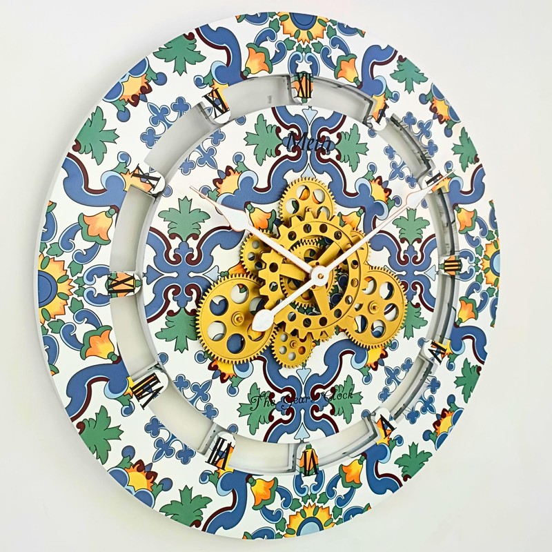 The Gears Clock Wall Clock Italy Collection with Moving Gears