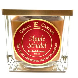 Circle E Candles, Apple Strudel Scent, Medium Size Jar Candle, 22oz, 2 Wicks