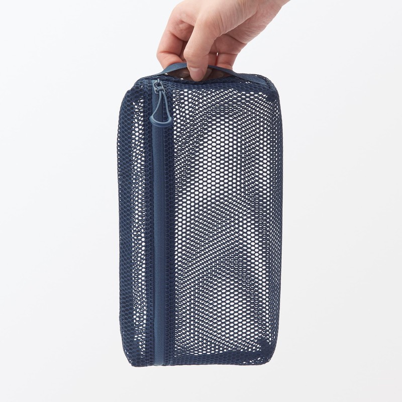 MUJI OHG85A3S 3D Mesh Case Navy M