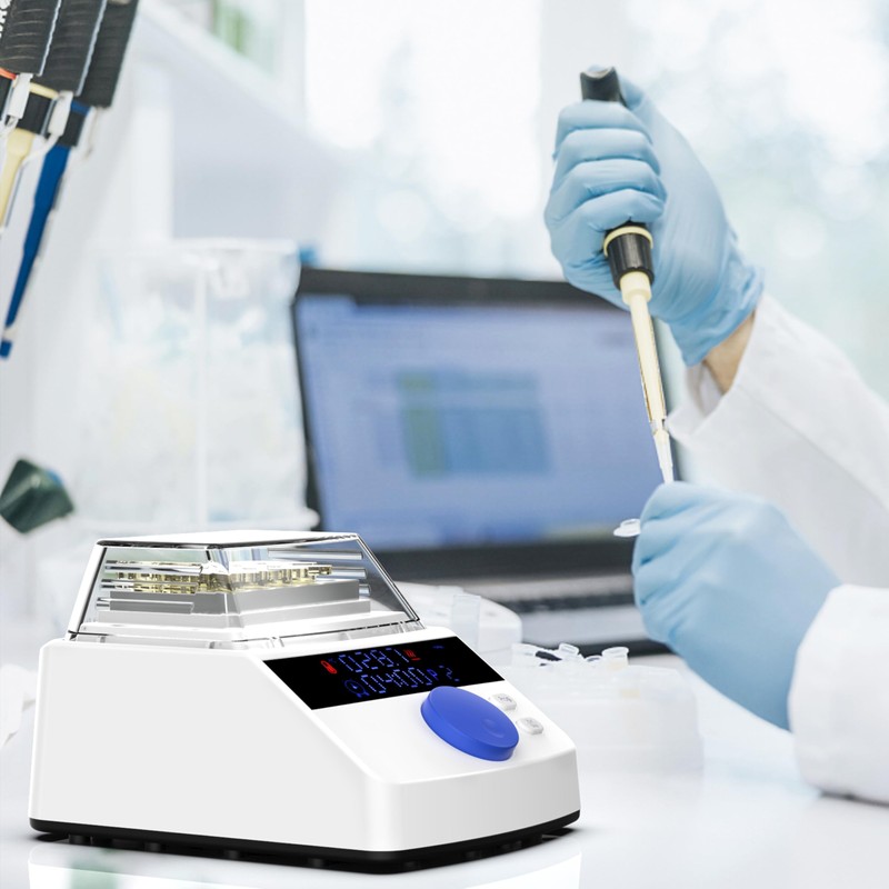 4E's USA Dry Bath Incubator - Programmable Mini Dry Bath