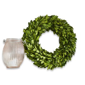 Loberon Auray Wreath, Hand Tied Timeless & Elegant Look, Decoration, Table Decoration, Door Wreath, Boxwood, Foam, Rattan, Green